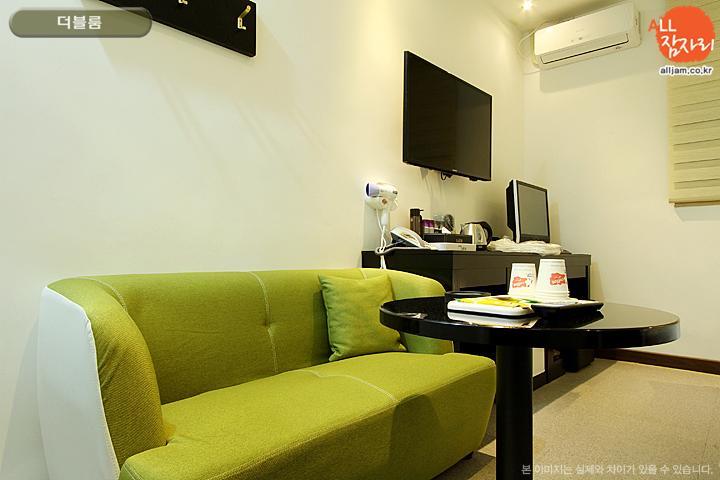 The Hotel Bon Suwon Room photo