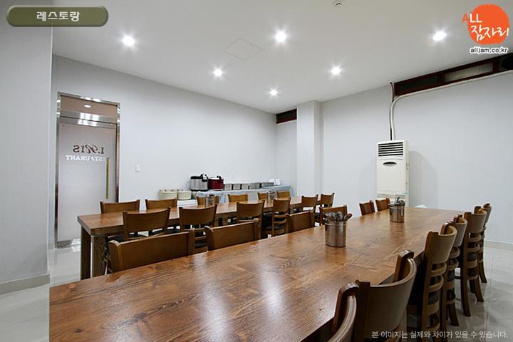 The Hotel Bon Suwon Exterior photo