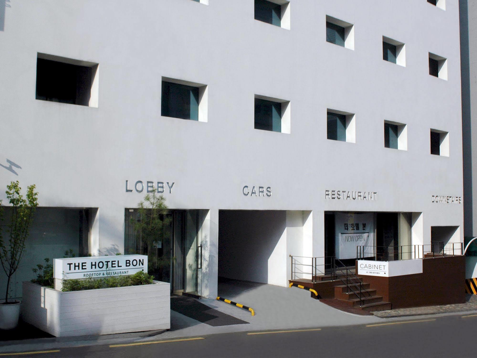 The Hotel Bon Suwon Exterior photo